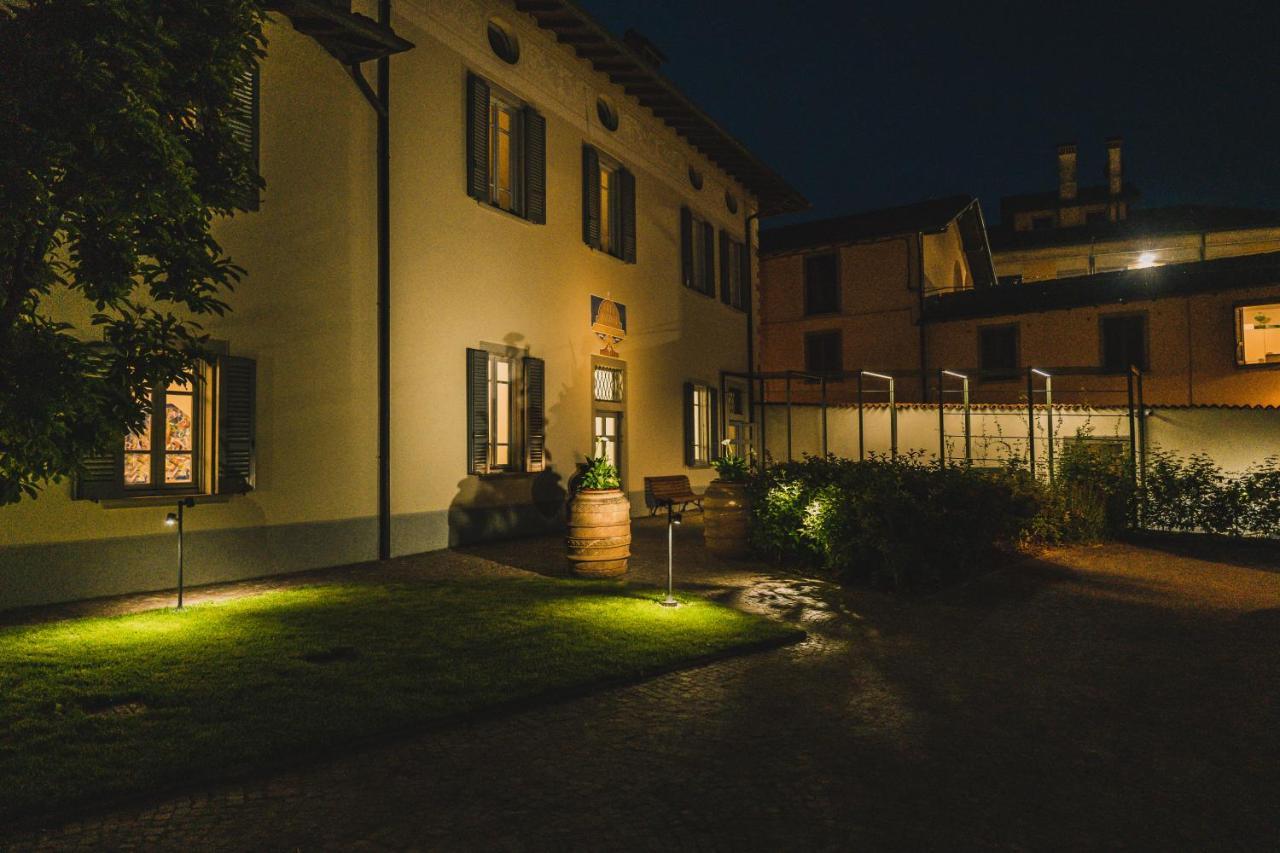 Villa Manzoni Cologno al Serio Luaran gambar