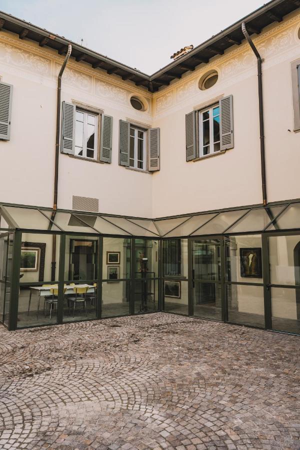 Villa Manzoni Cologno al Serio Luaran gambar